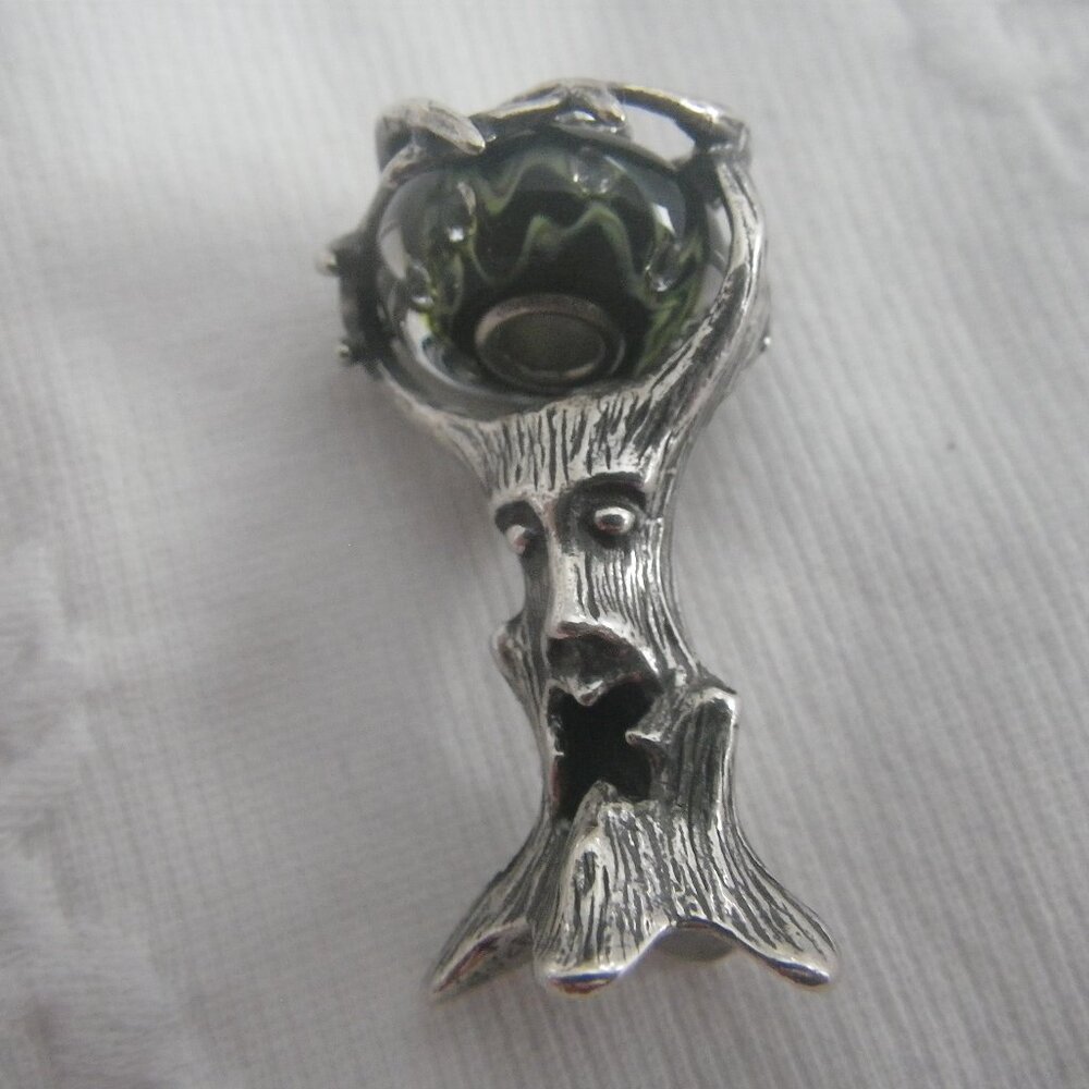 Genuine Trollbeads tree pendant with bonus artisan glass bead